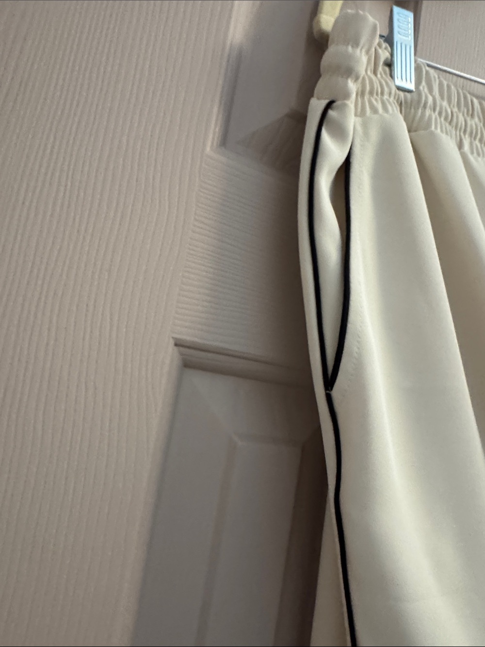 Melody’s new with tags Cream Pant set L - Picture 10 of 12